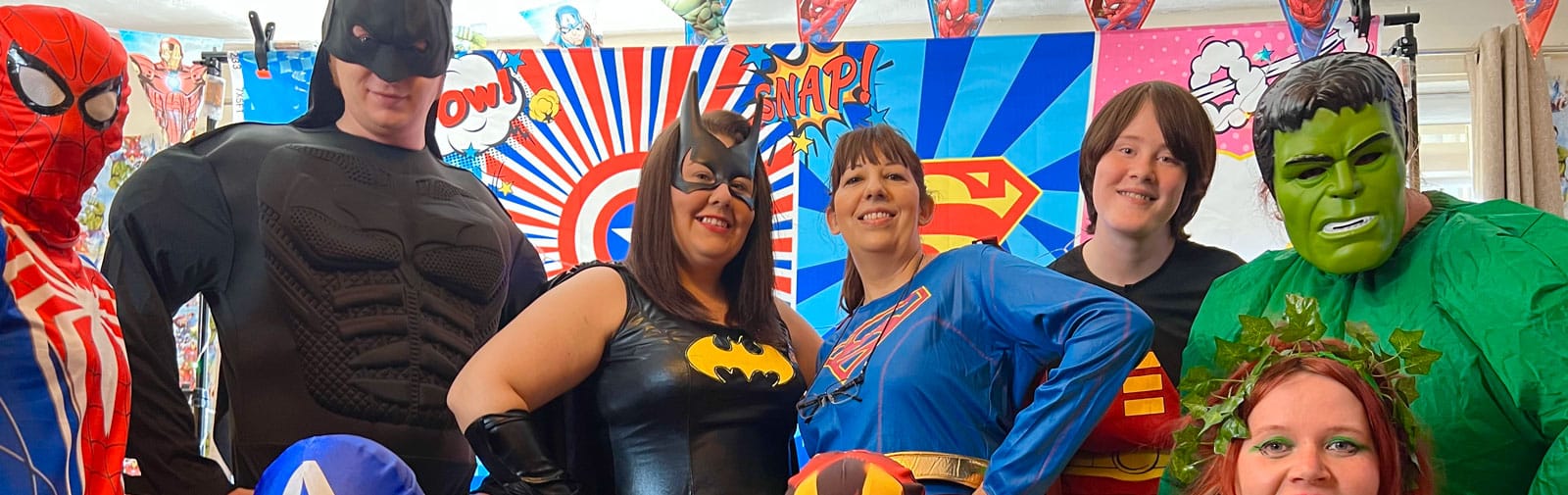 Staff Marvel Cosplay