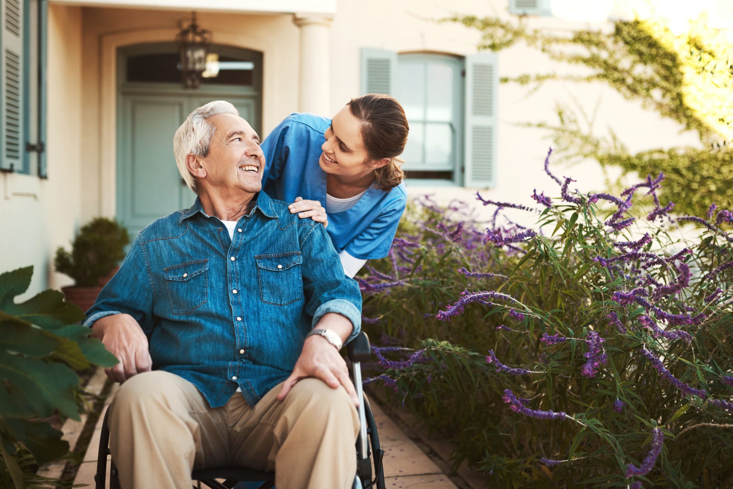 How Residential Care Homes Foster Independence in Seniors