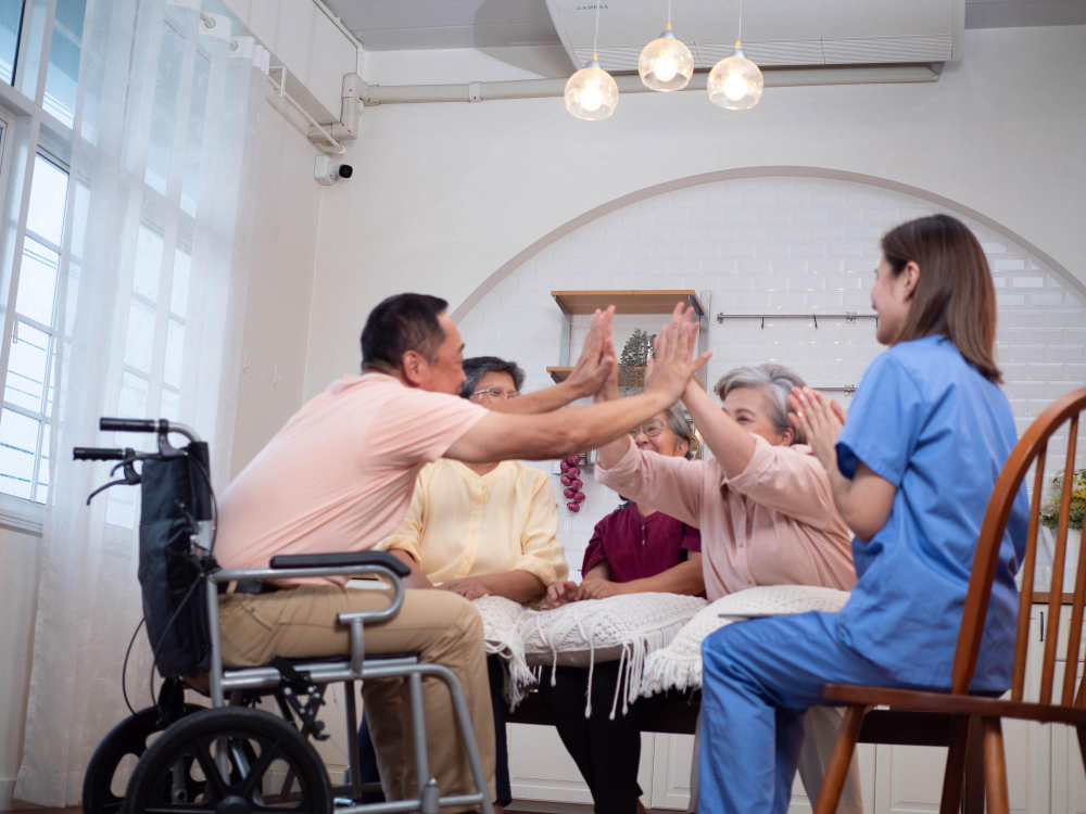How Care Home Design Supports Dementia-Friendly Living
